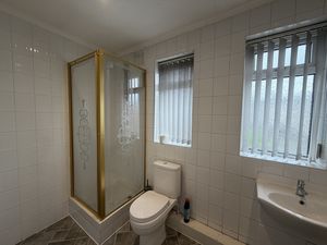 Photo 16- click for photo gallery